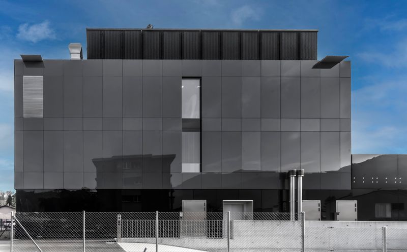 Ospedale Veterinario la Trinità – prospetto nord – deltaZERO SA